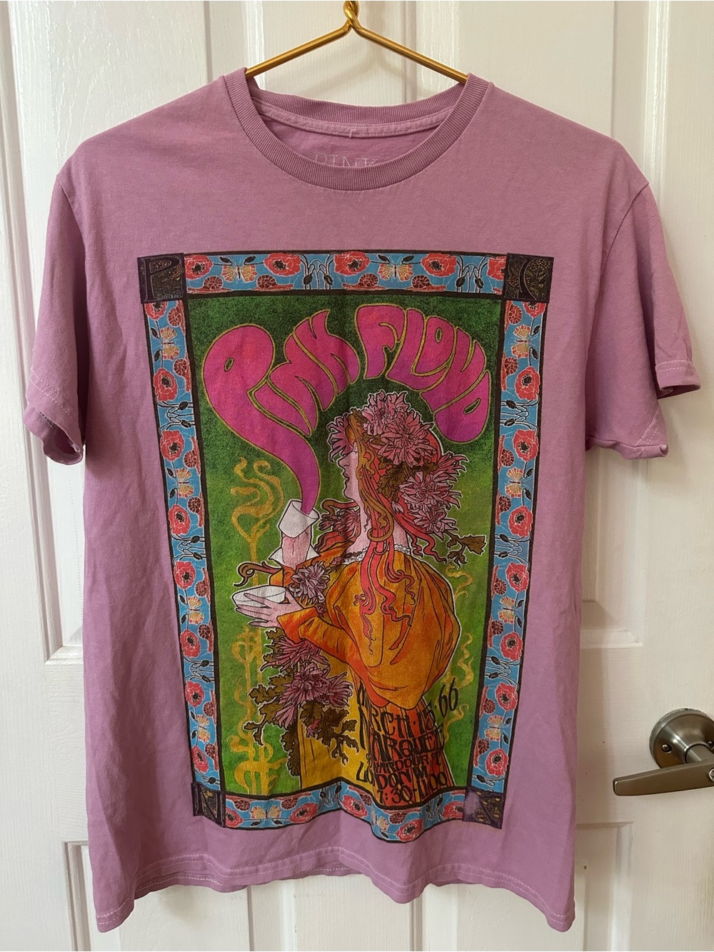 Pink Floyd Lavender-Pink Short Sleeve Graphic Tee